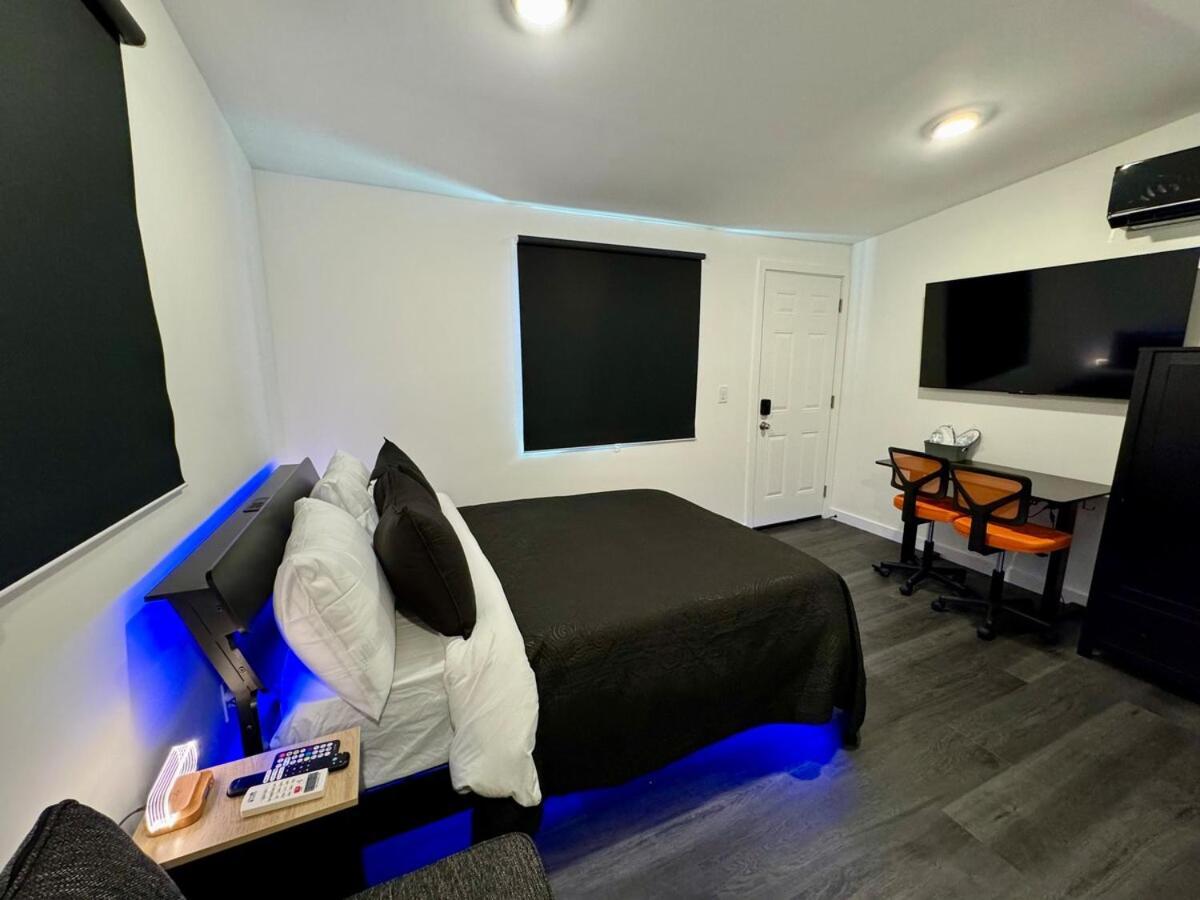 Your Downtown Cozy Studio With Backyard Unit C Φοίνιξ Εξωτερικό φωτογραφία